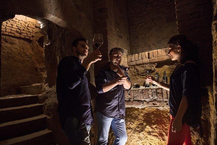 Tasting of the Best Wines in Siena in an Etruscan Crypt
