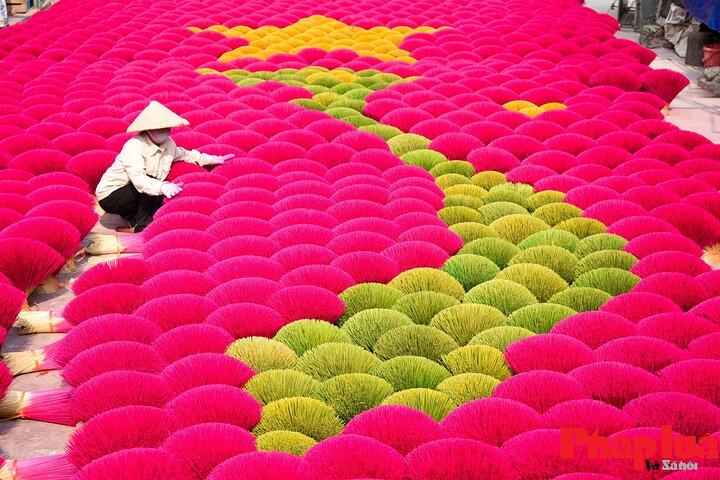 Incense Village Private Tour from Hanoi to Ninh Binh Old Capital