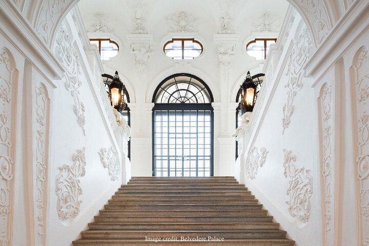 Vienna 2.5-hour Tour with Belvedere Palace & Gardens