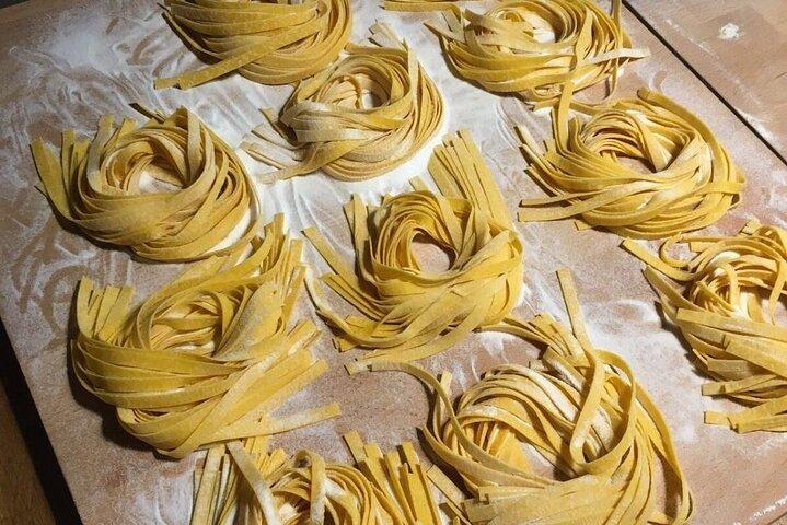 Cook with us in Rome: a Hands-On Cooking Experience 15:30PM class