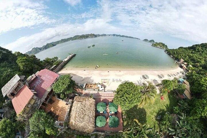 1 Night Party Boat & 1 Night Bungalow in Private Island