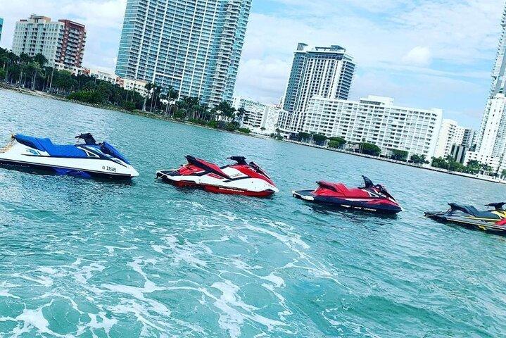 Miami Jet Ski Rental: chase the Ocean, ride the Waves