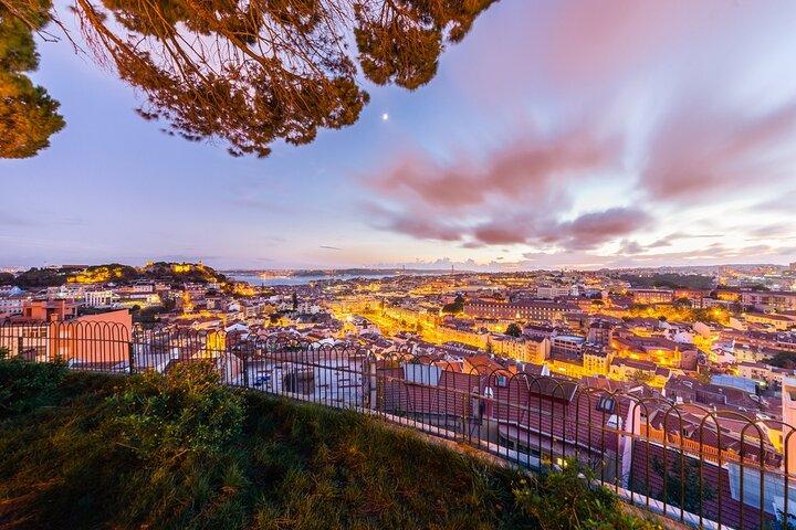 Lisbon Private Full-Day City Tour with Local Driver-Guide