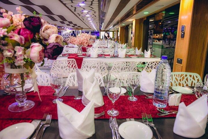 Lotus Mega Yatch - Breathtaking Luxury Yatch Dinner at Marina