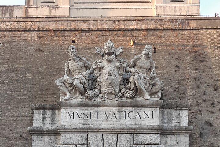 Vatican City: Vatican Museum & Sistine Chapel guided Tours