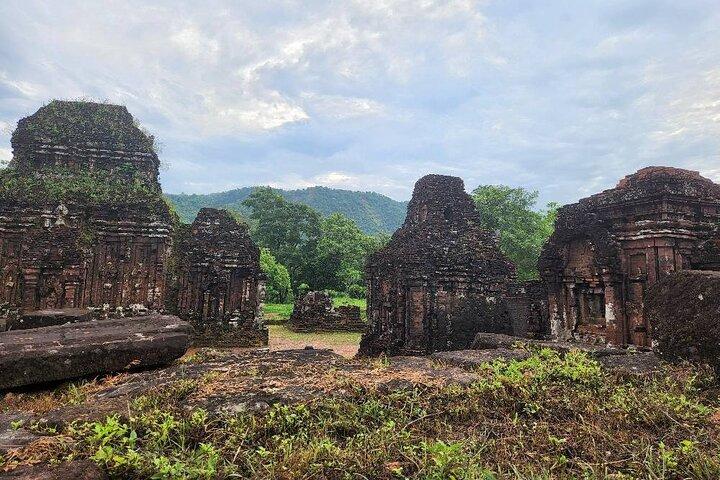 My Son Morning Private Guided Tour from Da Nang or Hoi An City