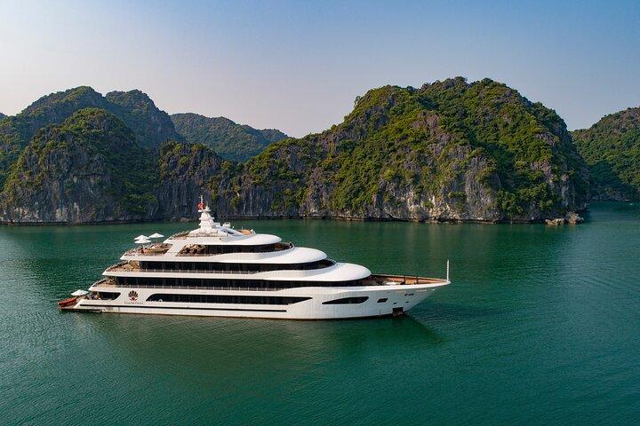 Halong Bay Cruises 3 Days/2Nights on 5 Star All included