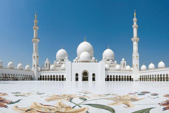 Abu Dhabi Sheikh Zayed Grand Mosque Tour