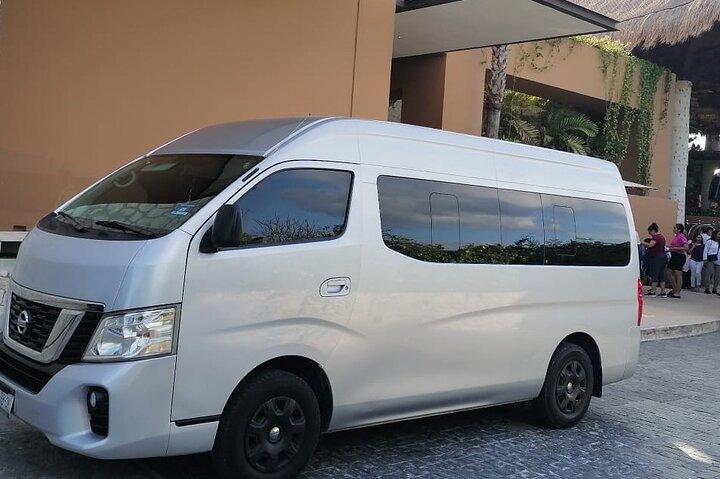 Private Transfer from Cancun Airport to Cancun Hotel Zone