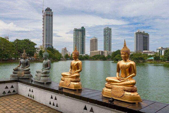 Colombo Private Custom Tour With A Licensed Guide (Private)