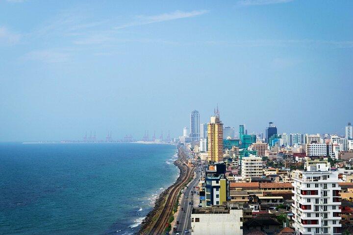Colombo Private Custom Tour With A Licensed Guide (Private)