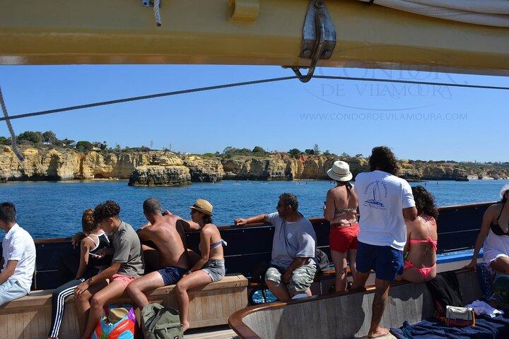 Algarve Coast Cruise – Caves – Swimming Stops – Music – Open Bar