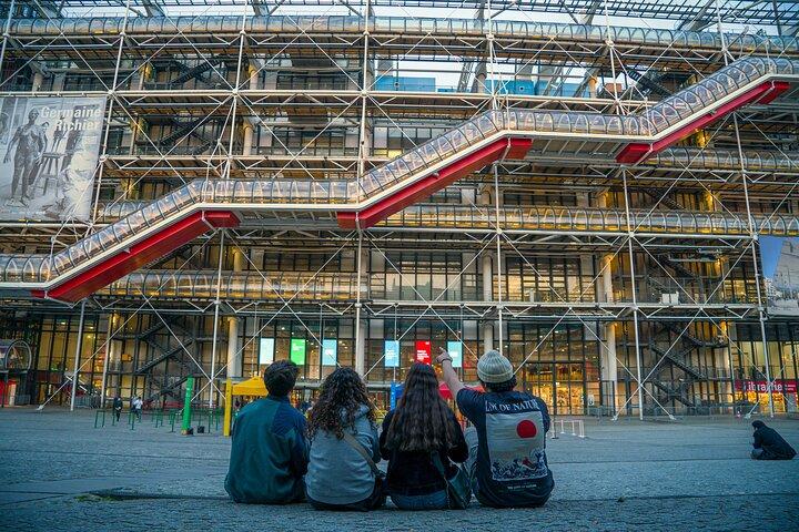 Worktown Games: Private Self-Guided Walking Tours in Paris