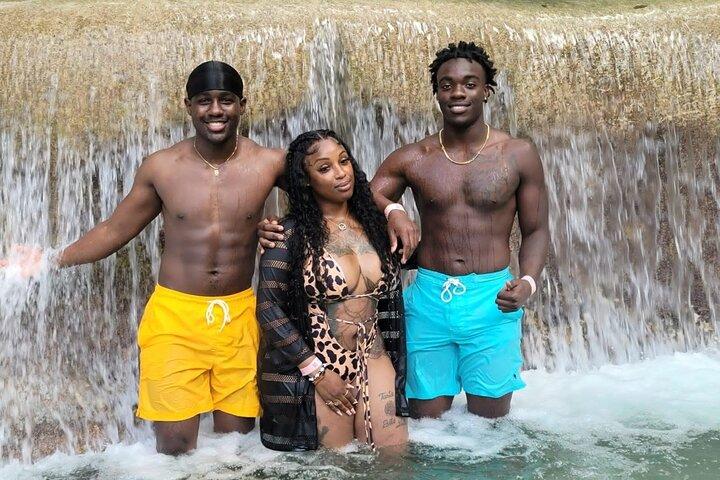 Private Transfer from Montego Bay to Dunns River Falls