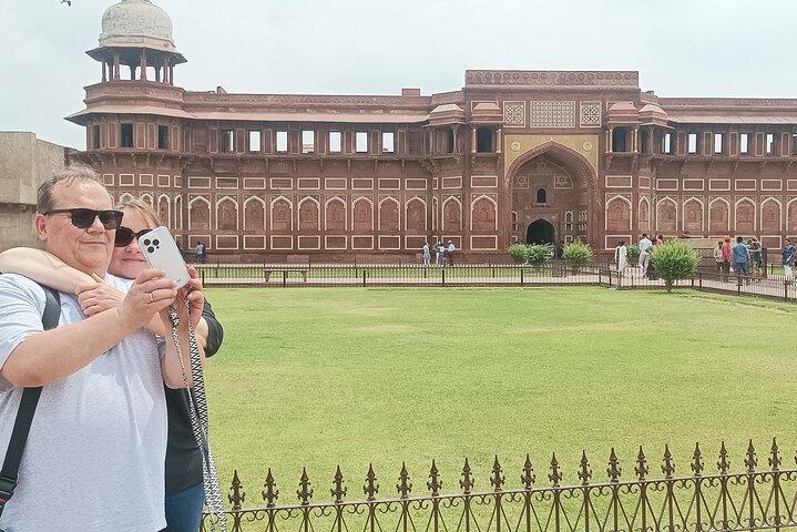 Private Day Tour Of Tajmahal And Agra Fort From Delhi By Car