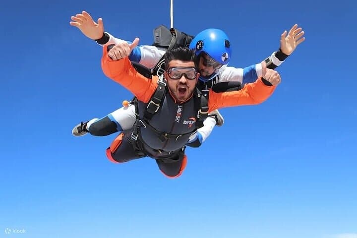 Dubai Skydive Tandem Over The Palm With Optional Transfers
