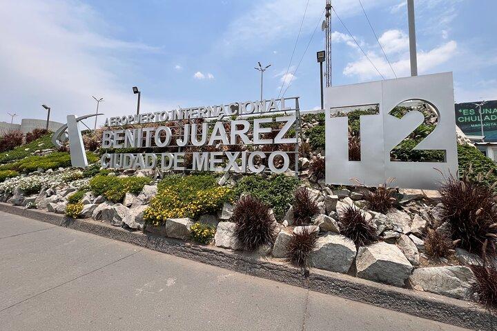 Pick-up or Drop-off in Mexico's International Airport