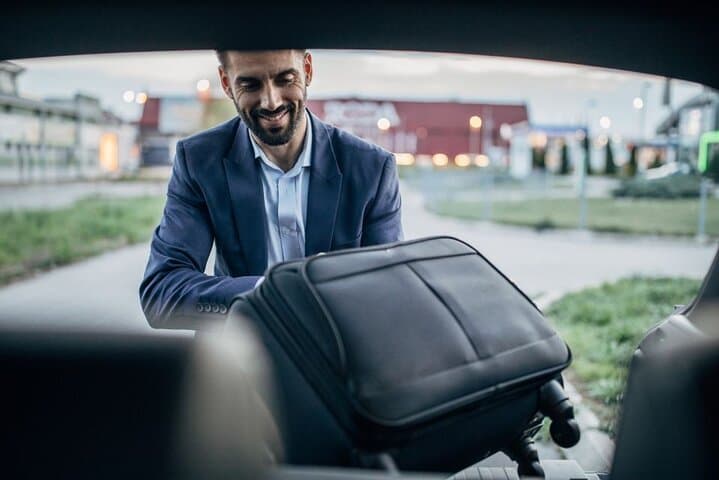 Marrakesh airport shuttle by private car