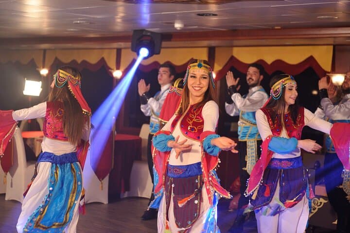 Istanbul Bosphorus Dinner Cruise Turkish Night Show All inclusive