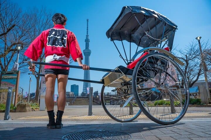 [30 minutes] Rickshaw tour around Asakusa [History, sightseeing, Tokyo Skytree]