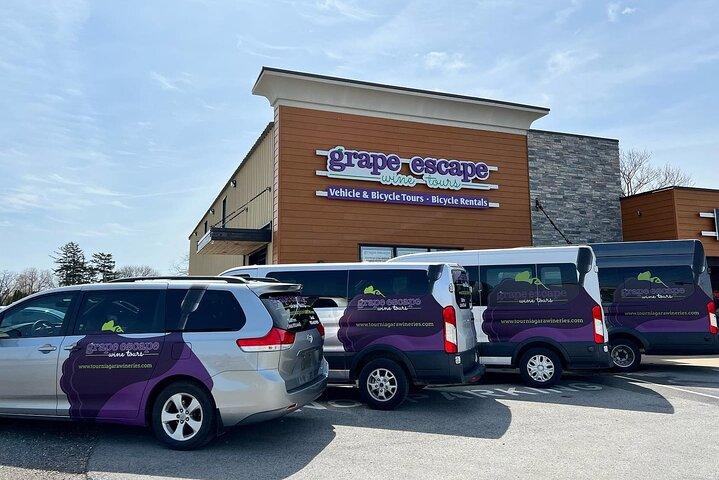 Niagara-on-the-Lake Small Group Wine Tasting Tour