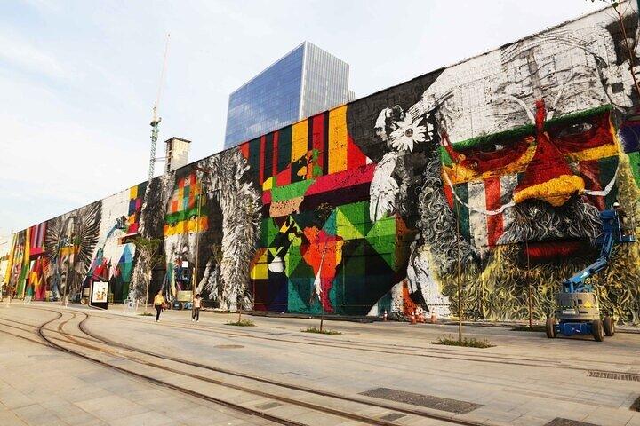 Rio's Downtown Walking Tour: Unveiling Rich History and Landmarks