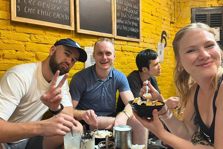 Hanoi Street Food Tour and Hang Out