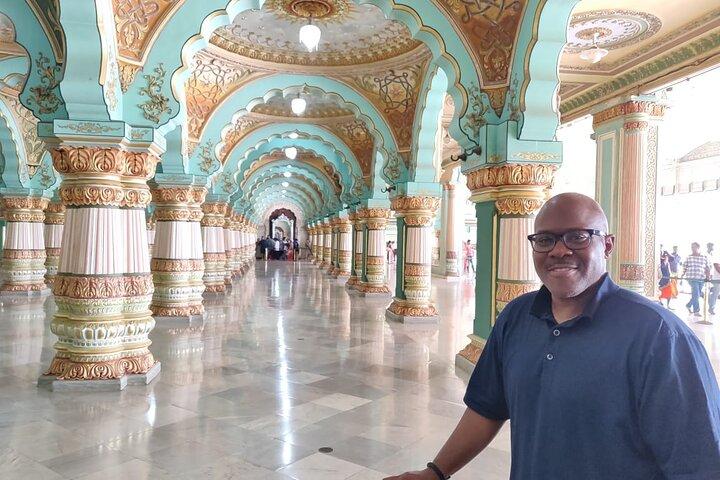 Private tour of Mysore by tourism ministry approved company