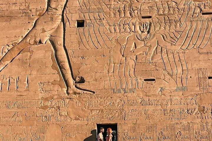 Aswan to Luxor via kom ombo and EDFu temples