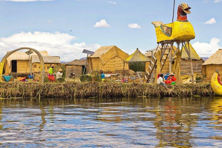 3 Hour Guided Kayaking Tour in Lake Titicaca