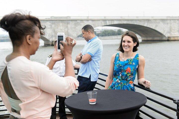 City Cruises DC: Bottomless Mimosa Buffet Brunch Cruise