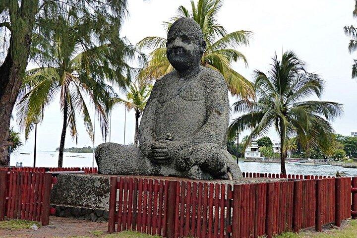 East of Mauritius: Full Day Scenic Tour with Lunch & Glass Bottom