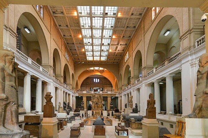 One Day Tour to Cairo from Sharm El Sheikh by Plane