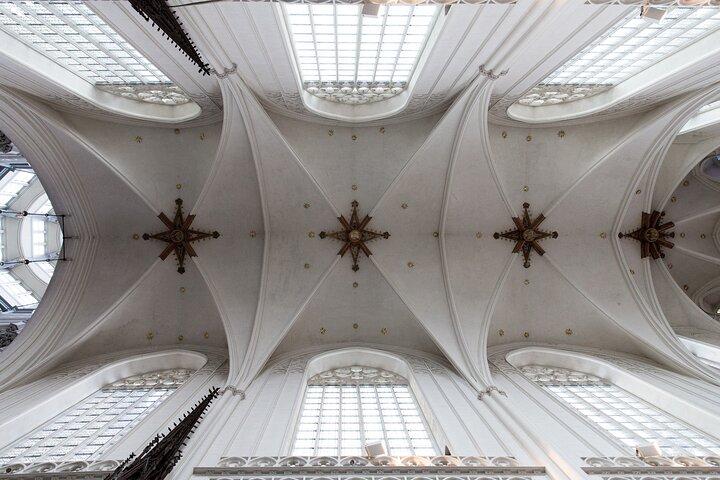 Surprise Walk of Antwerp with a Local