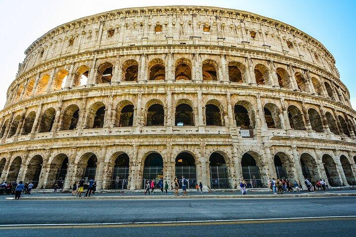 Colosseum tour with guide, arena option