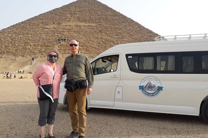 Private Tour to Pyramids and Egyptian Museum with Khan El Khalili