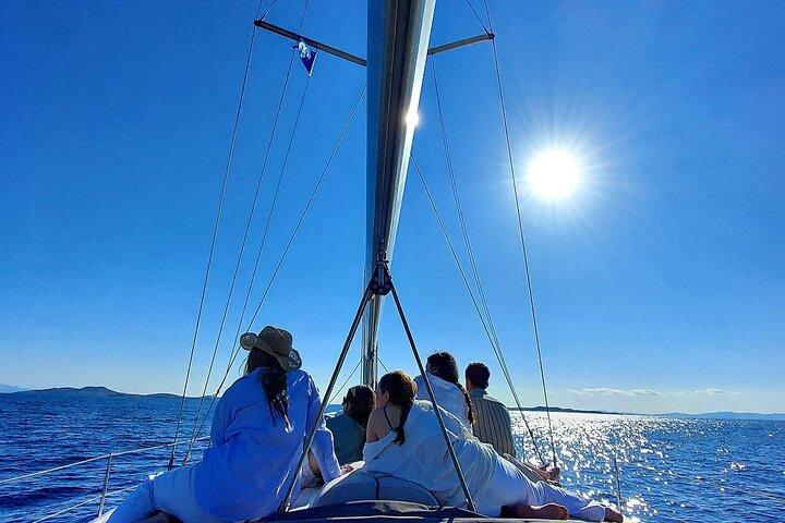 Private sailing cruise-Mykonos Southern Beach Hopping withLunch