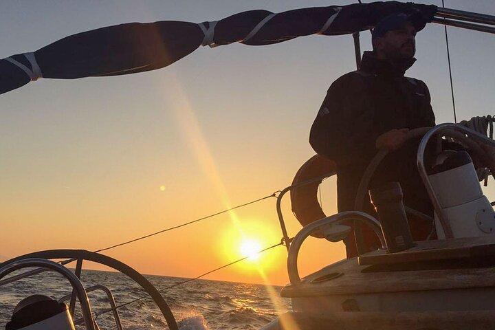 Sunset cruise to Rhenia& Little Venice with transfer