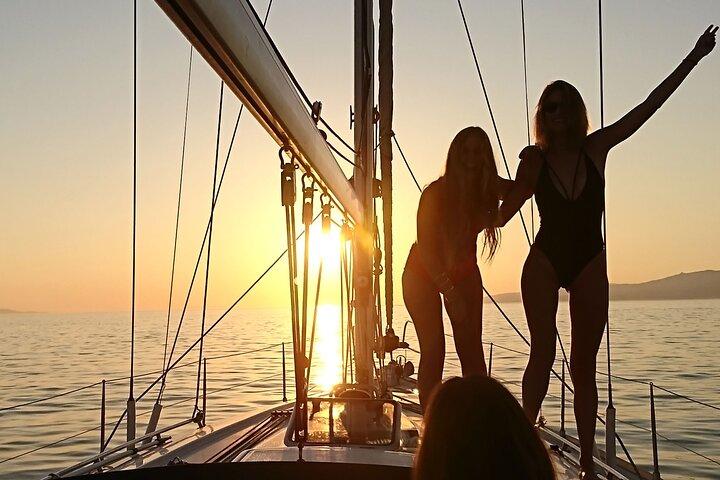 Sunset cruise to Rhenia& Little Venice with transfer