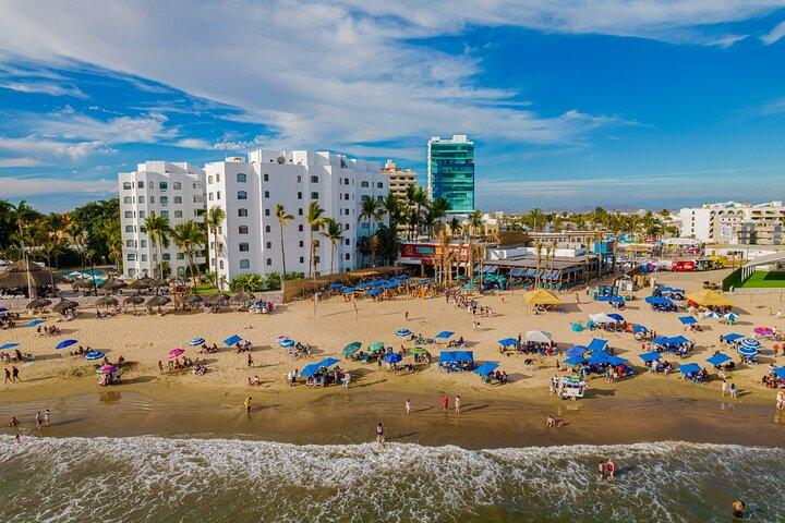 Mazatlan Sightseeing and Shopping Tour