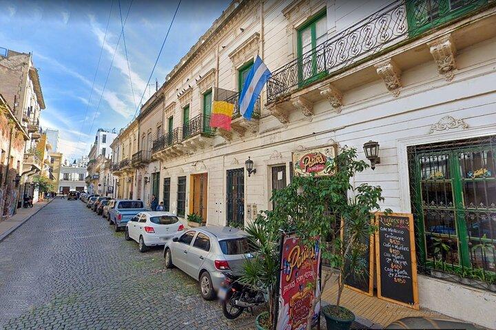 2 hrs. Walking Tour in San Telmo & Market