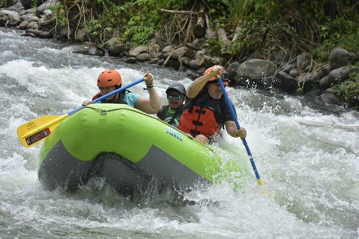 White Water Rafting II and III Maquique Costa Rica La Fortuna