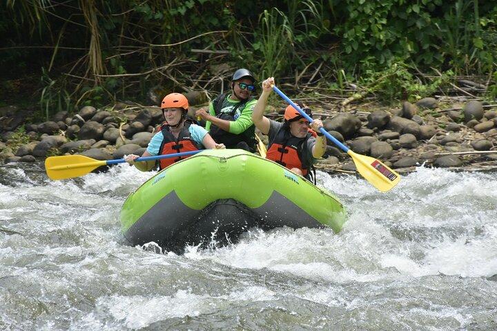 White Water Rafting II and III Maquique Costa Rica La Fortuna