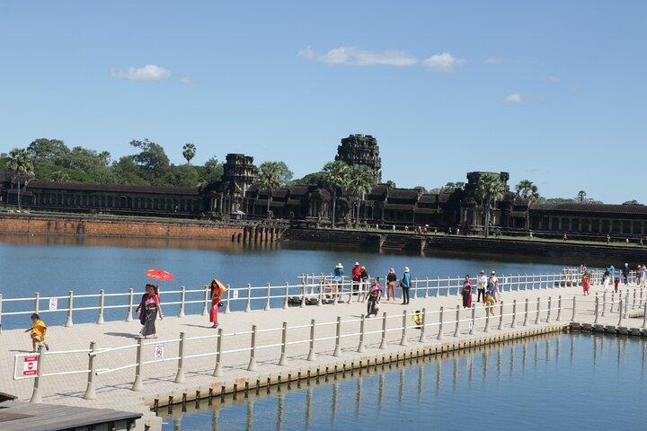 Siem Reap Temple Floating Village waterfall Kulen Mountain Tours