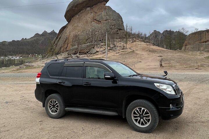 Private Jeep Tour to Chinggis Khaan Statue & Terelj N.P