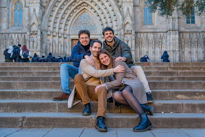 Barcelona: Professional Photoshoot at Gothic Quarter