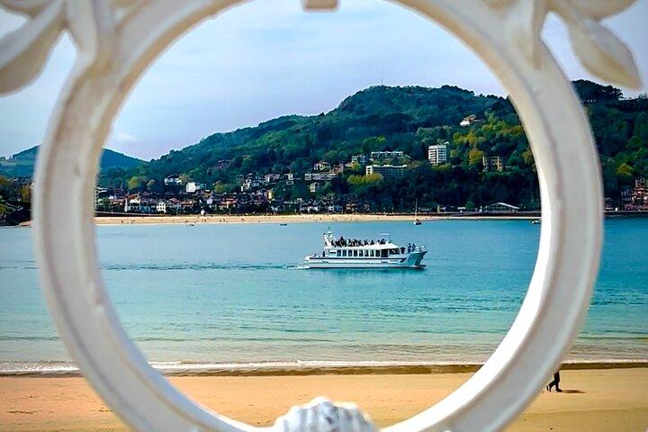 Hybrid Catamaran Ride: La Concha and Costa de San Sebastian