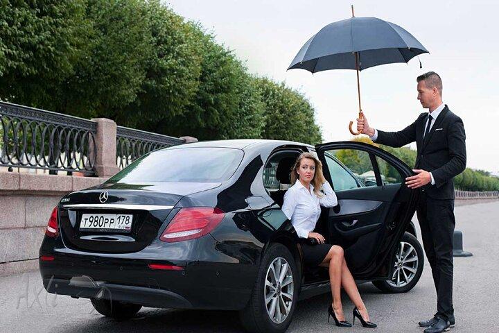 Pick Up Service Luxury Comfort Car