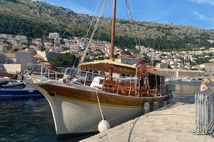 Sunset Cruise & Cocktail Experience on Board Around Dubrovnik