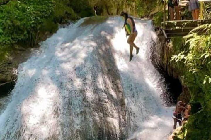 Private Transfer from Montego Bay to Dunns River Falls